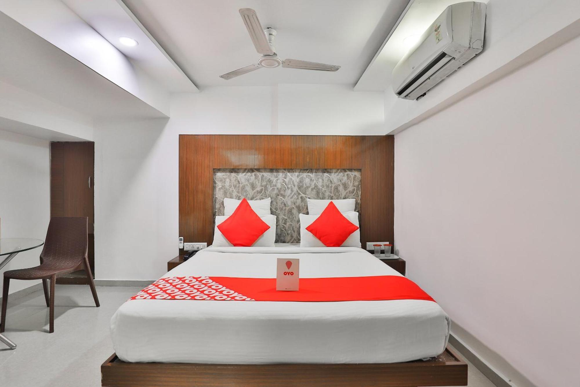 Hotel O Keshav Ahmedabad Exterior photo